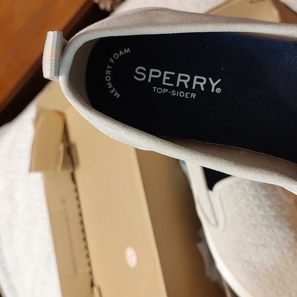Sperry seaside top-sider 8 M quilted suede leather champagne shoes. NWOT in box. - Picture 5 of 8